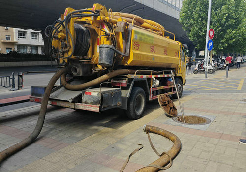 疏通北京市政排污管道時需要注意哪些安全事項？